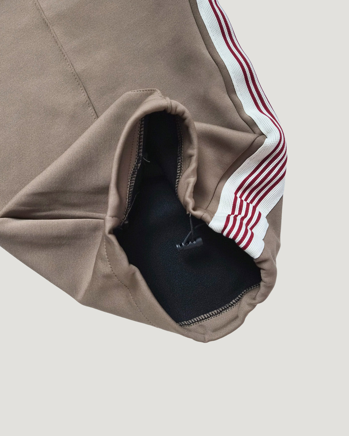 red line wide track pants