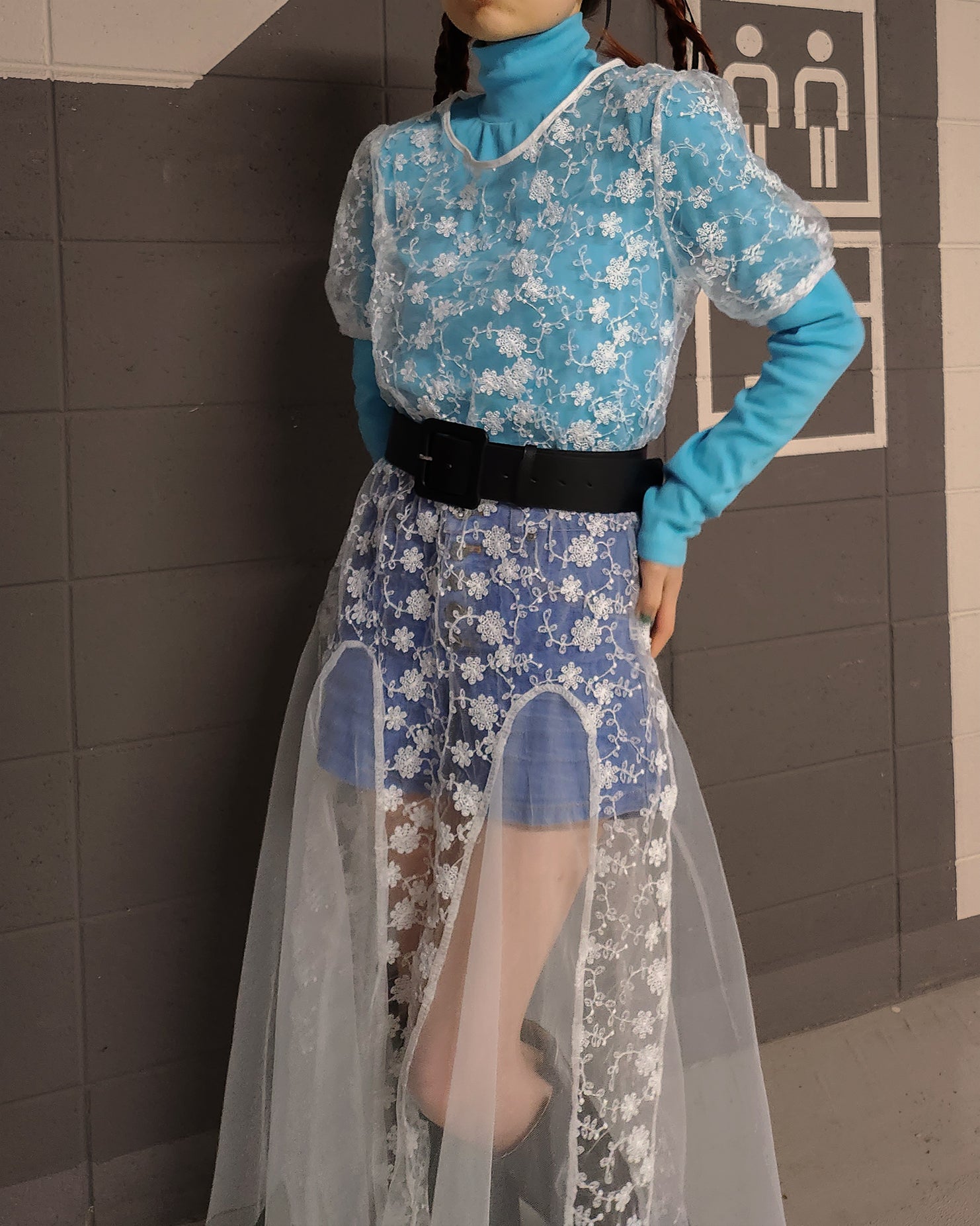puff sleeve sheer lace long dress