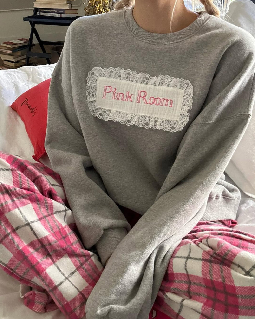 frill embroidery box logo MTM