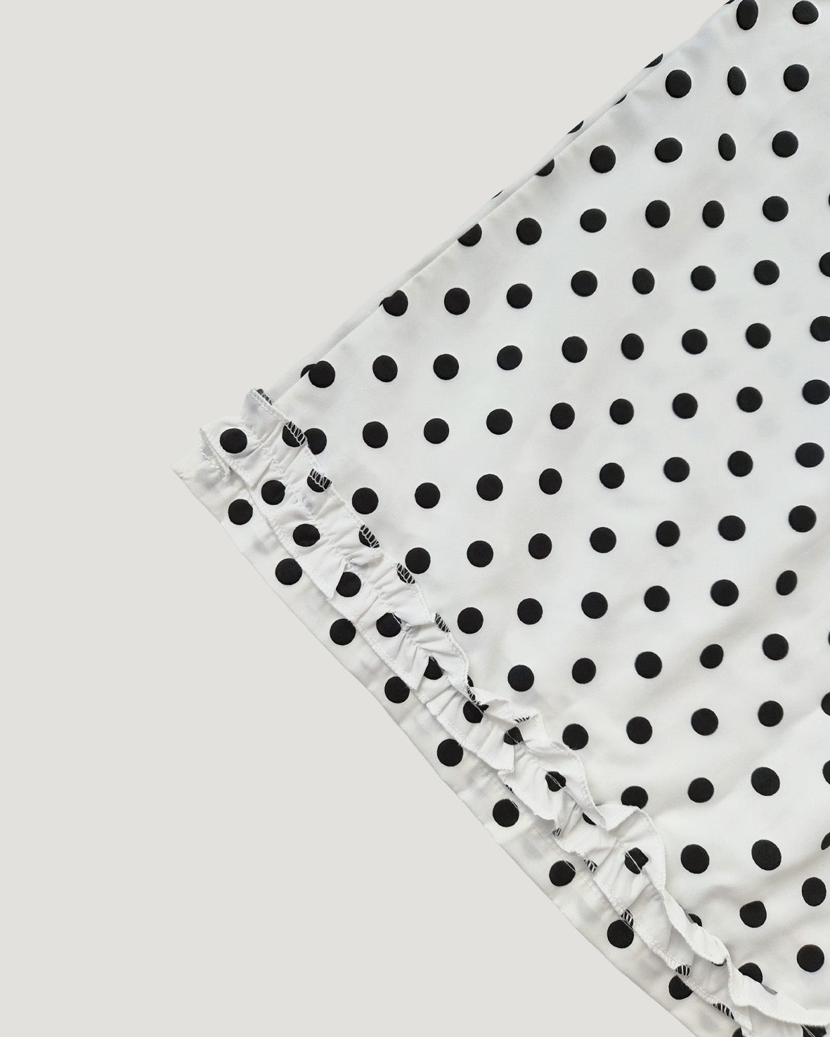 polka dot hem frill skirt