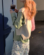 volume V neck knit vest