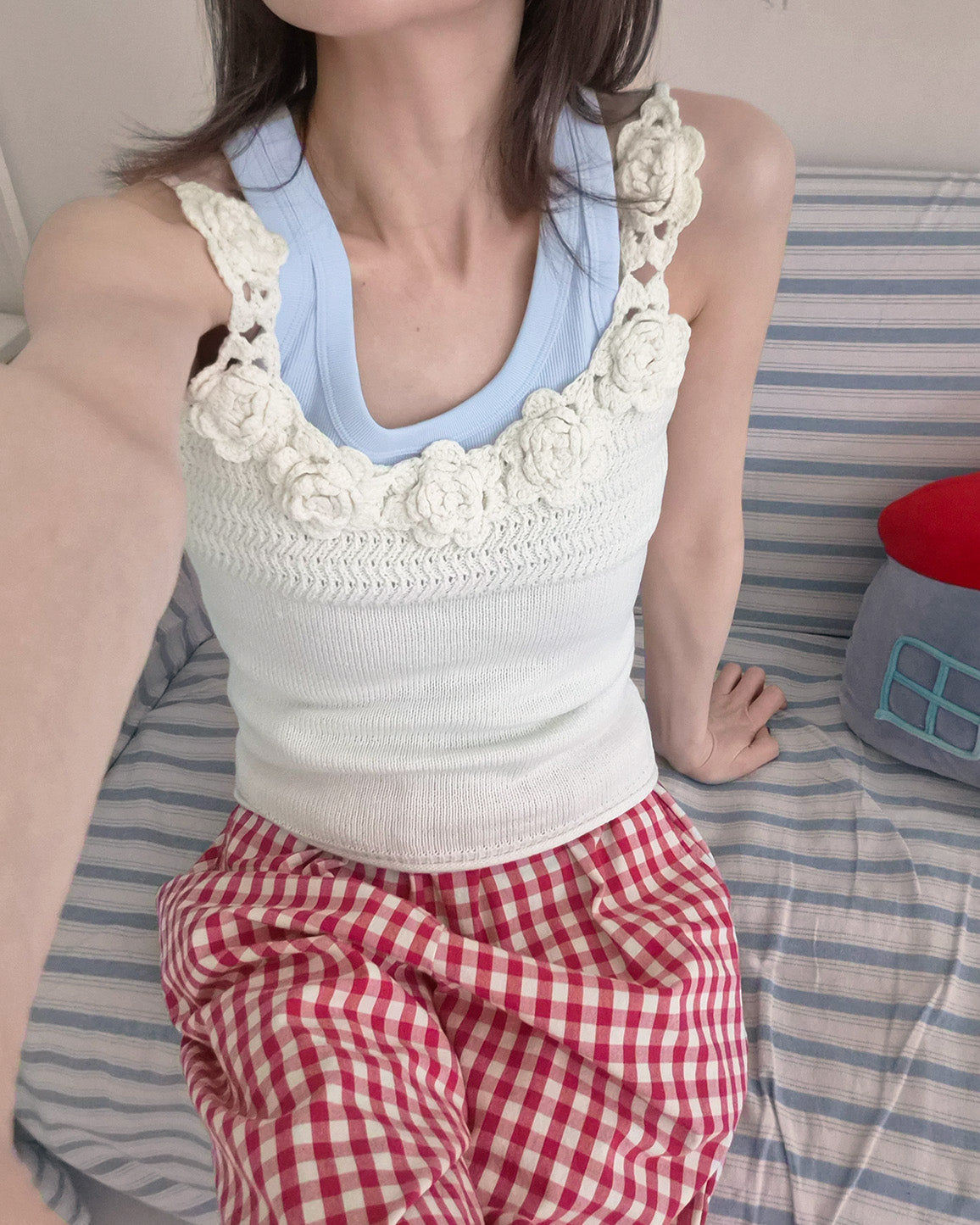 flower motif knit camisole
