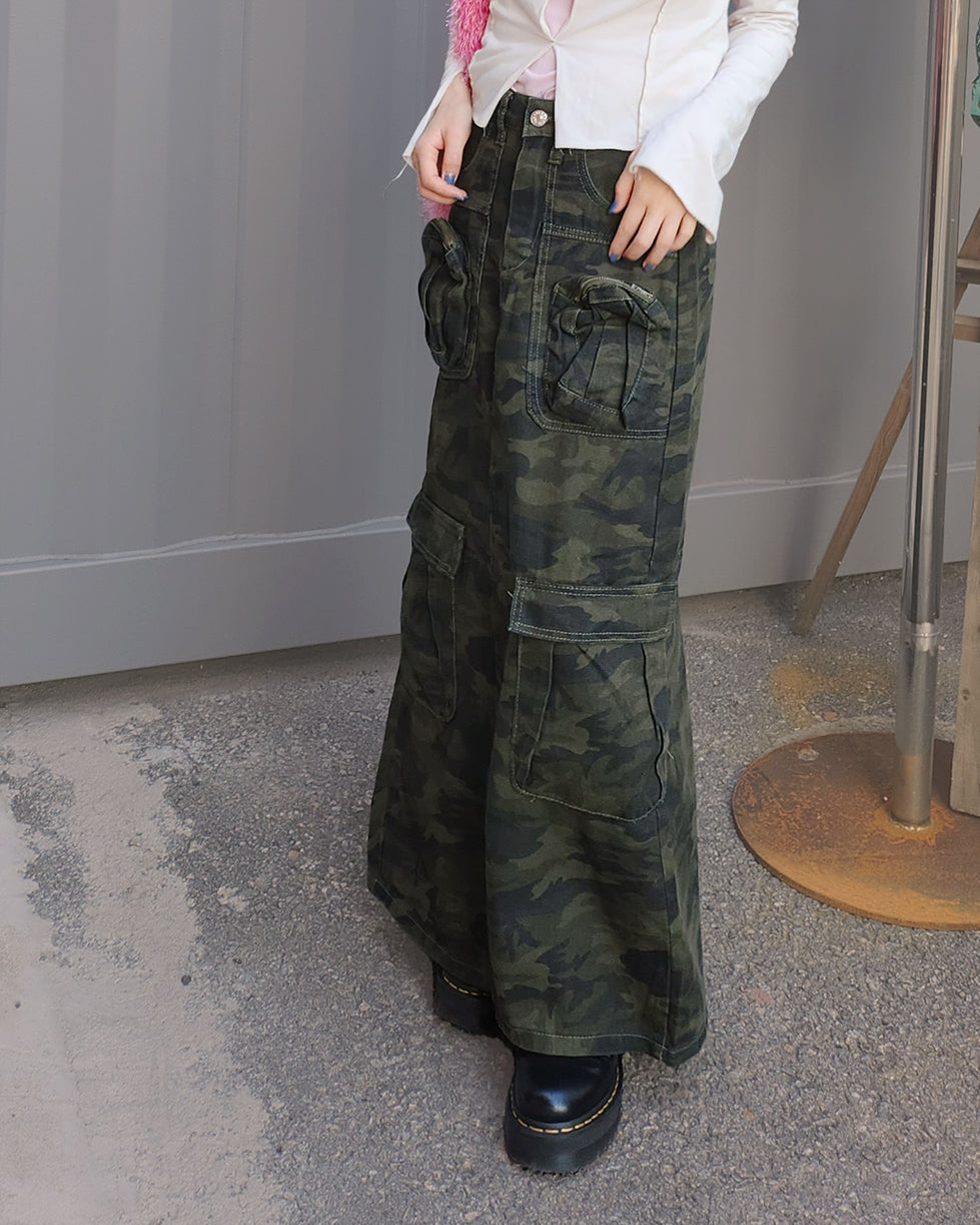 camouflage cargo skirt