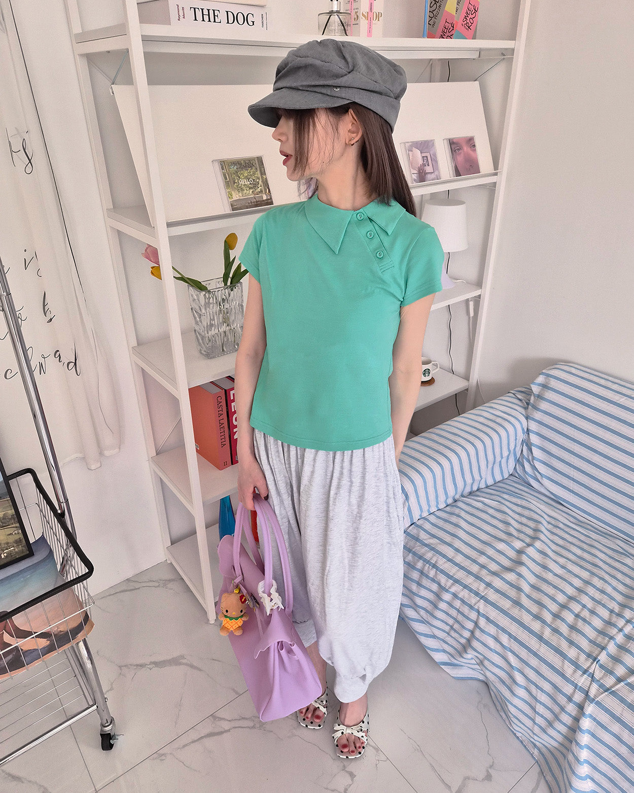 unbalance button collar T