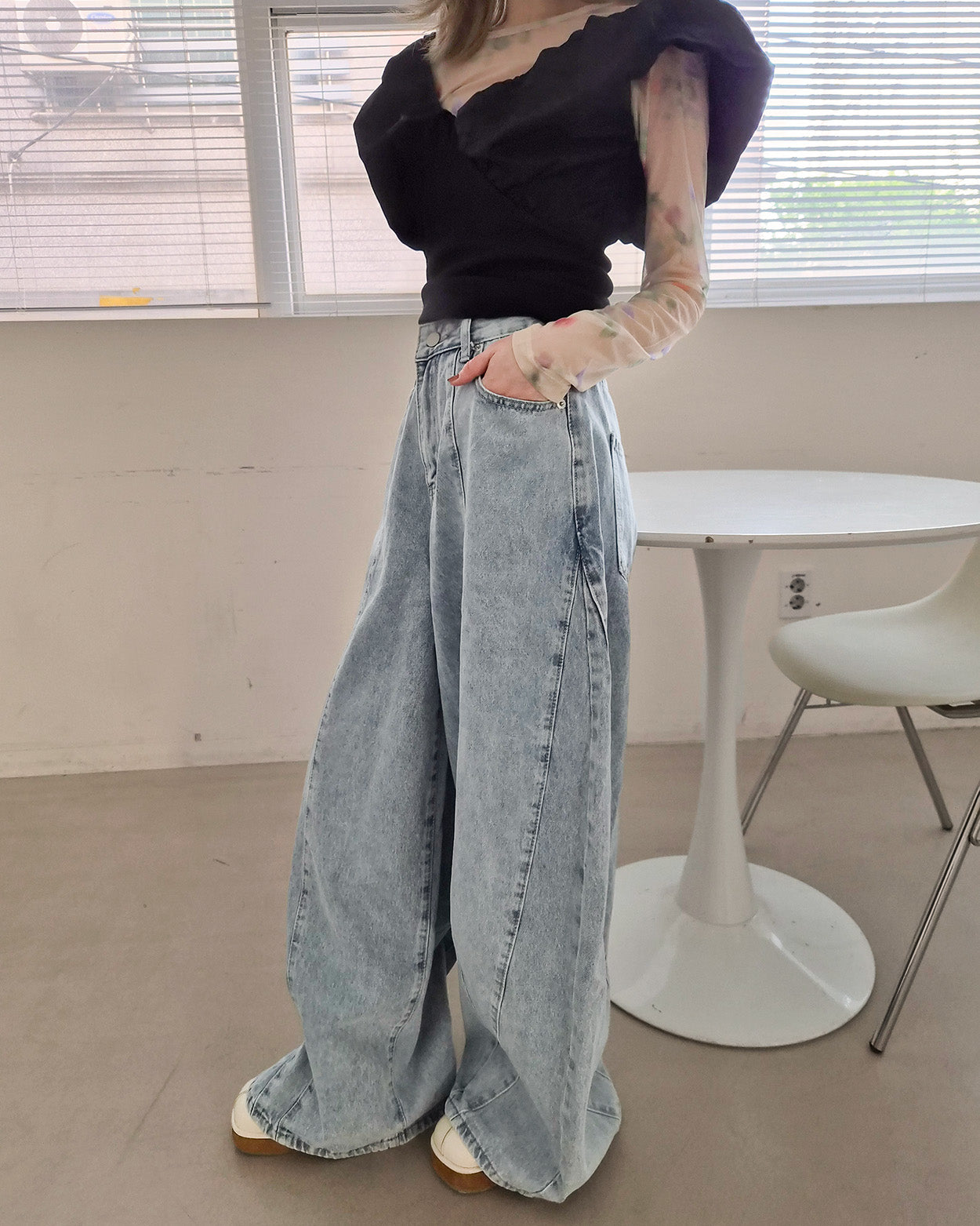 curve denim pants