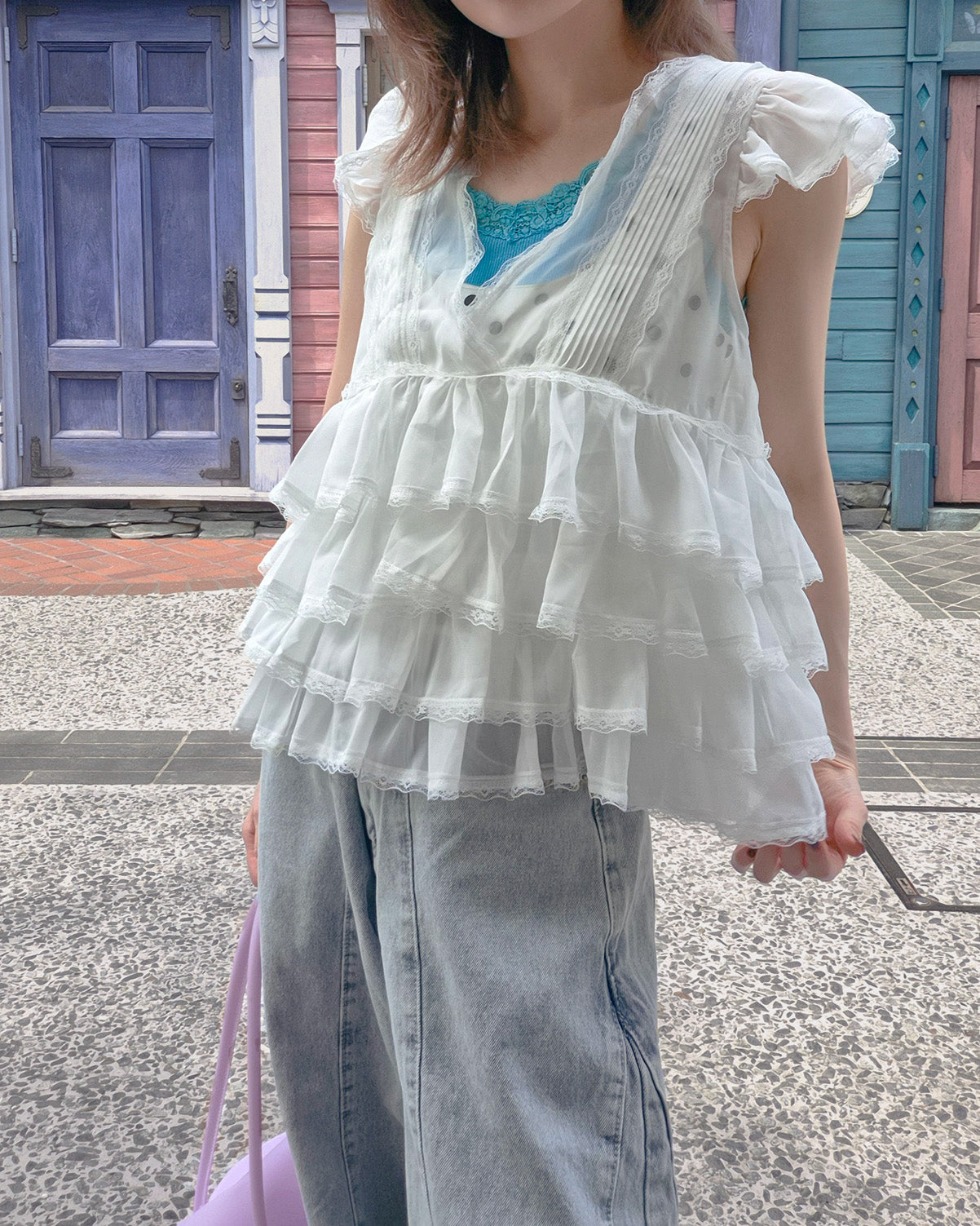 V neck tiered chiffon sleeveless  blouse