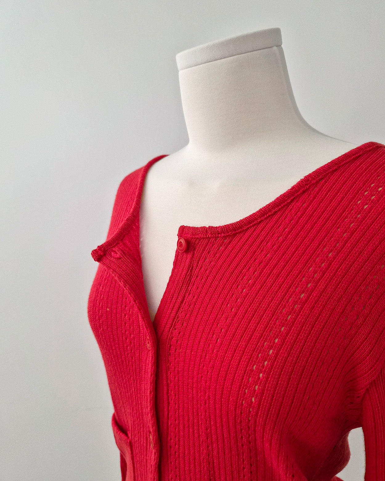 pocket point round neck cardigan