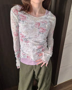 blurred rose V neck long sleeve top