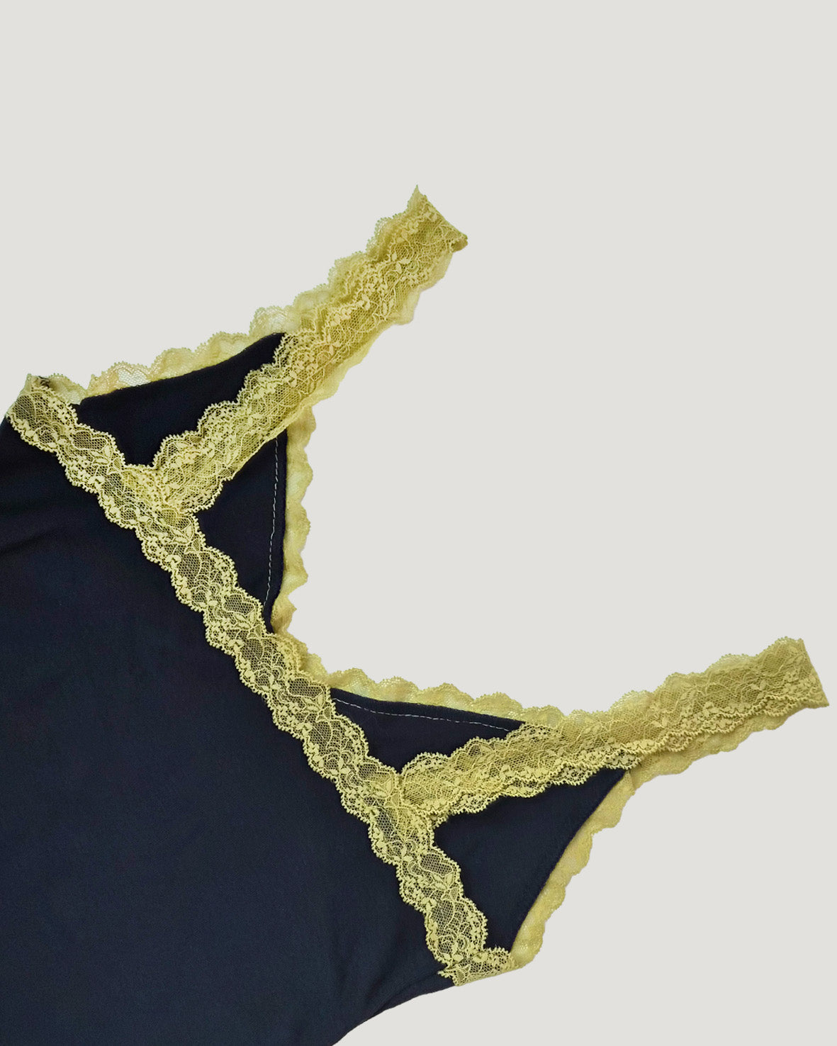 bicolor lace point camisole