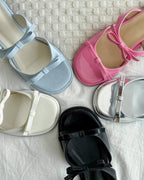 round ribbon sandals