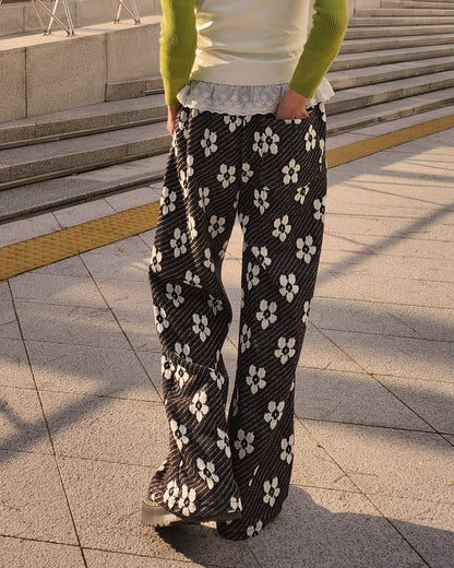 flower jacquard pants