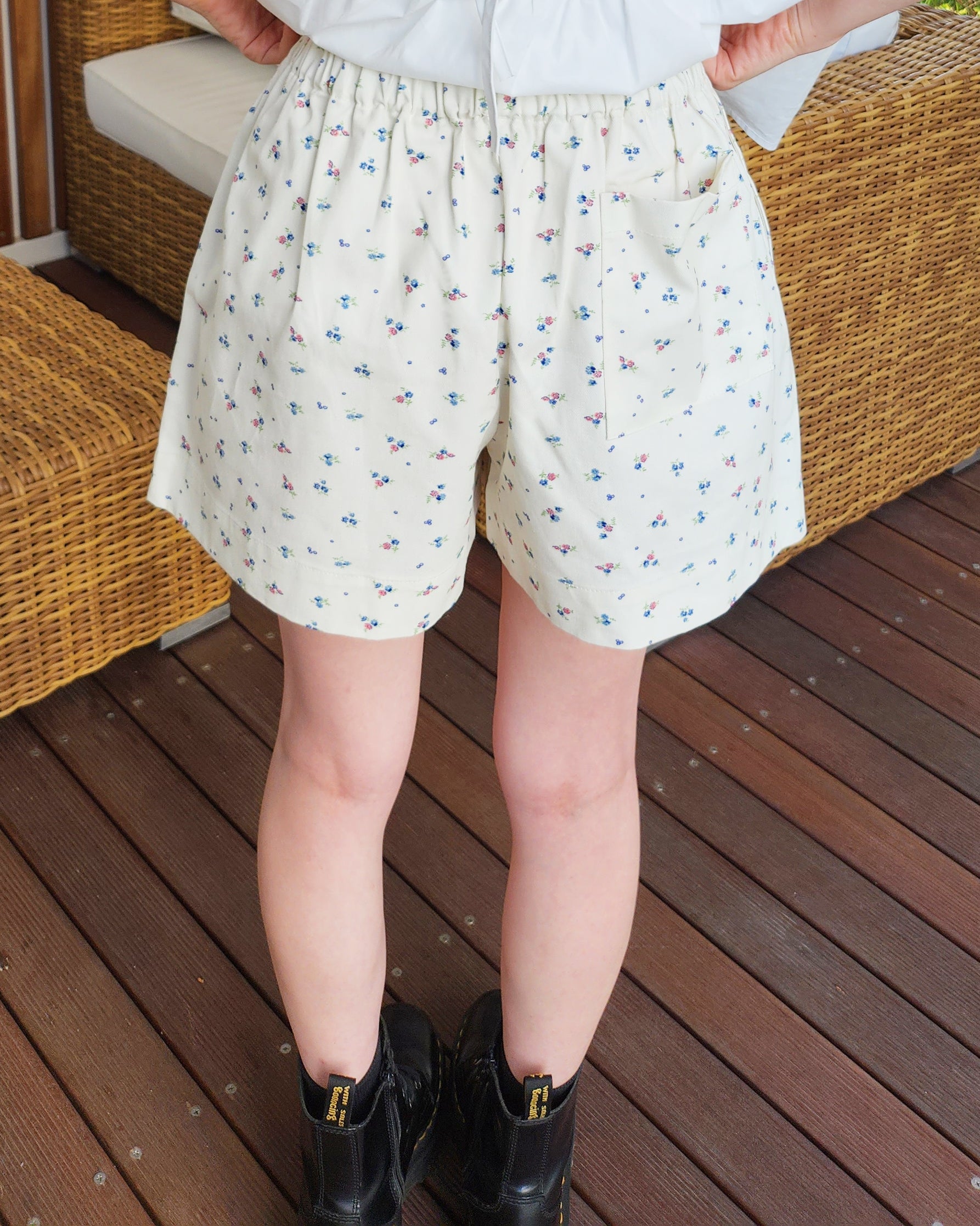 flower short pants